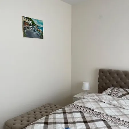 Cvetanov Trg Lux 2 Belgrád